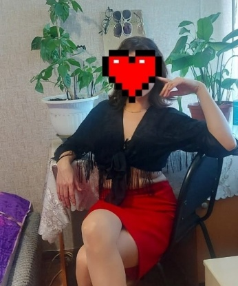 Живу в самом сердце Москвы, где процветает страсть и наслаждение. У меня есть все, чтобы удовлетворить даже самого искушенного господина. Нежное тело, умелые руки и игривый ум - это всего лишь начало. Позволь мне показать тебе, как небесные наслаждения ожидают нас вместе ✨
🌹 Мои услуги включают эксклюзивные эротические массажи, незабываемое время в обществе искренней и нежной любовницы, а также могут воплощать самые дерзкие сексуальные фантазии. Я готова стать твоей настоящей звездой, которая осветит тебе путь к наслаждению 🌹
💫 В моих отзывах пишут о моей огромной страсти, настоящем удовлетворении и непревзойденном таланте удовлетворять самые сокровенные желания мужчин. Каждый встречает со мной будет незабываемым, ведь я знаю, как раскрыть новые грани наслаждения. Разогрею с тобой наши фантазии и сведу с ума жаждущего любви мужчину 💫
📸 Открой свои глаза на мои фото и увидишь настоящую красоту, нежные формы и чувственность, которую я готова отдать тебе без остатка. В моих объятьях ты сможешь утонуть в океане наслаждения, забыв о реальности и полностью отдаться блаженству 📸
Так что дорогой, не откладывай на потом свои фантазии, приходи ко мне в Москве и испытай великое наслаждение, которое я приготовила специально для тебя. Жду тебя, мой очаровательный гость! 🔥 Евдокия